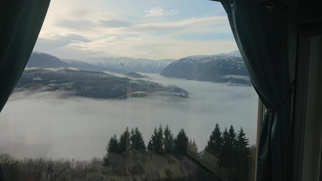 Hardanger Panorama Lodge Ulvik Exterior foto
